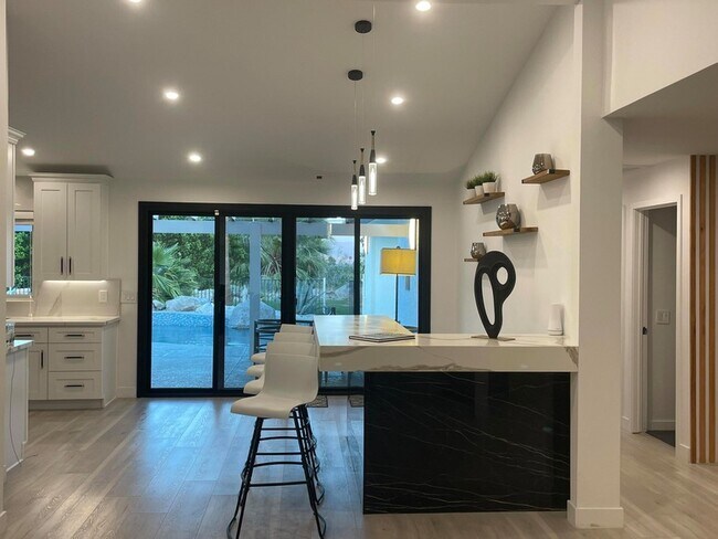 Building Photo - 2380 N Leonard Rd