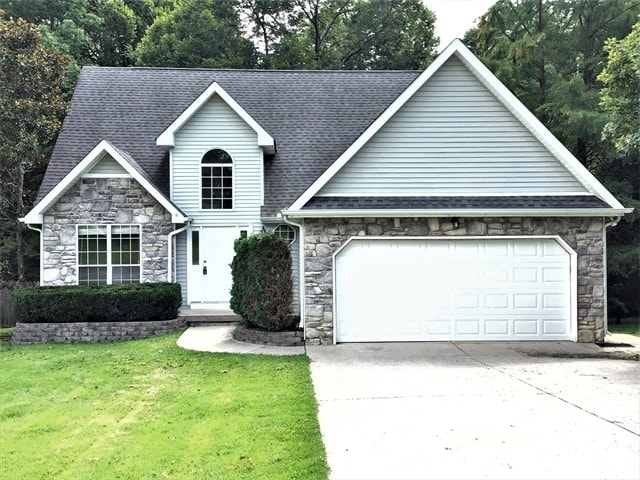 Building Photo - 809 Briargrove Dr