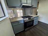 Building Photo - 3702 Bridgeford Ln
