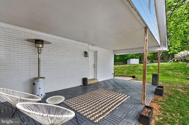 Building Photo - 9534 Braddock Rd