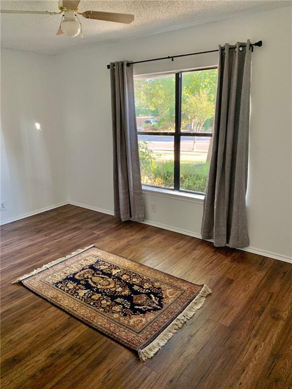 Building Photo - 2907 Donnell Dr