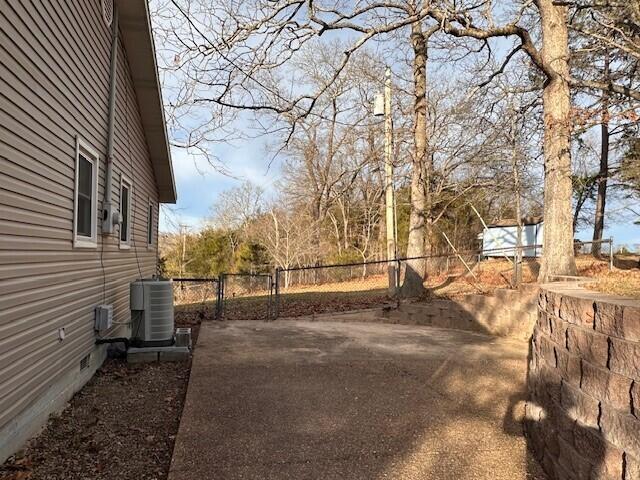 Building Photo - 216 Day Dr