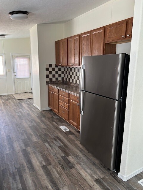 Building Photo - 106 Hickory Dr