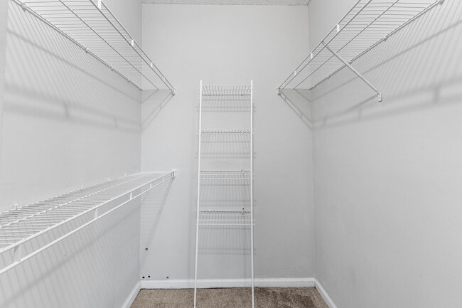 Building Photo - 1130 Reserve Way