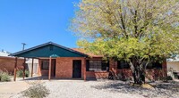 Building Photo - 7248 E Granada Rd