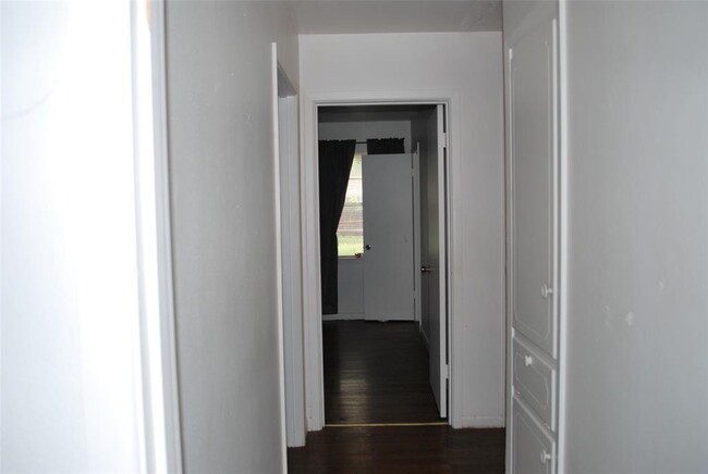 Building Photo - 3809 Titan Trail
