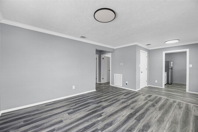 Building Photo - 502 Frawley St