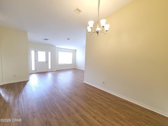 Building Photo - 3225 E Azalea Ave