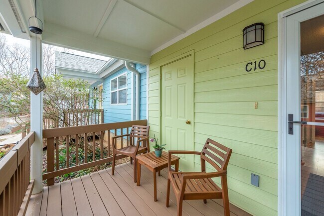 Building Photo - West Asheville Rental! Co-housing Development