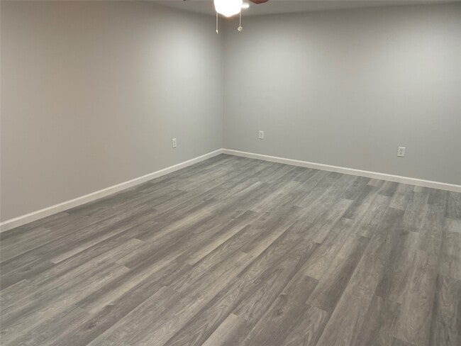 Building Photo - 1517 31st St