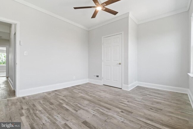 Building Photo - 2547 Ashton St