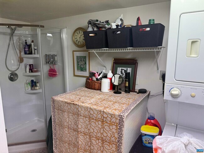 Building Photo - 1311 Wertland St