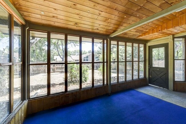 Building Photo - 4125 Apache Rd