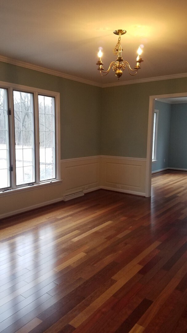 Building Photo - Beautiful, Executive Home located on Bloom...
