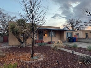 Building Photo - 2908 Monterey Ave SE