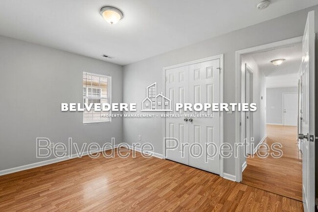 Building Photo - 405 N Dudley St