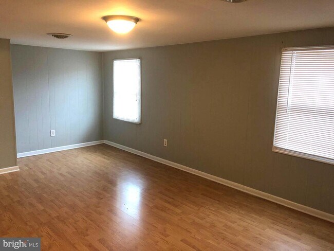 Building Photo - 9418 Apple Harvest Dr
