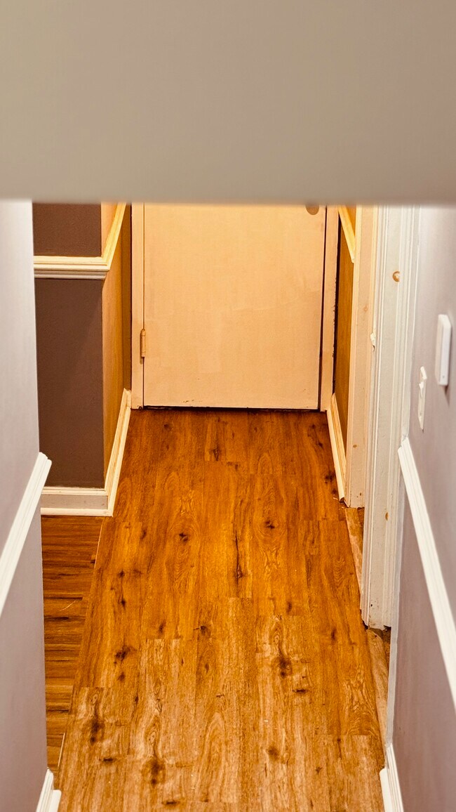 609 Oxford St 609 Oxford St Westbury NY 11590 Apartment Finder