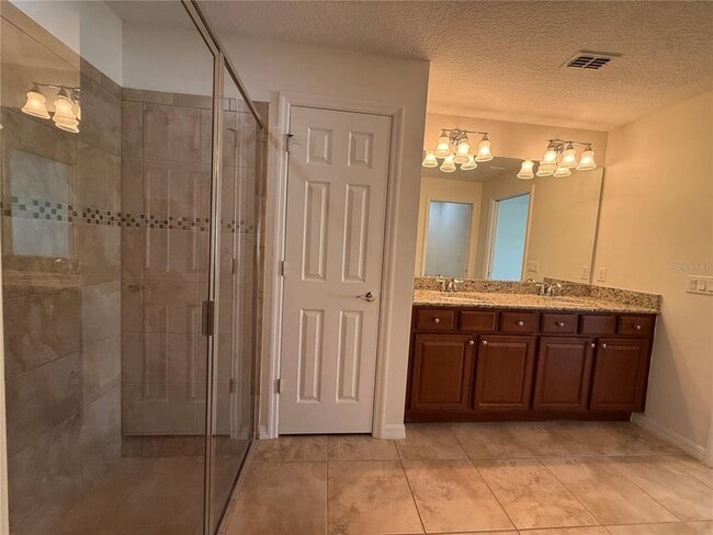 Building Photo - 12108 Tripletail Ln