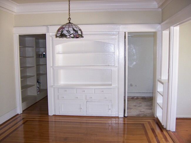 dining room with built ins - 6200 De Longpre Ave