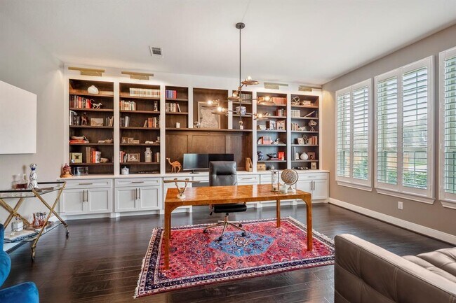 Building Photo - 28203 Middlewater View Ln