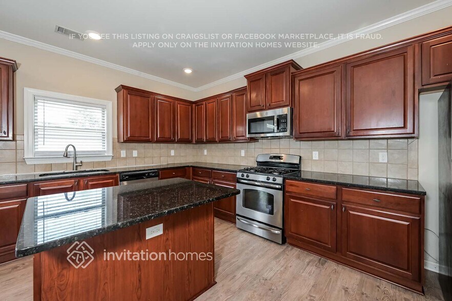 Building Photo - 6324 Stonelake Dr SW