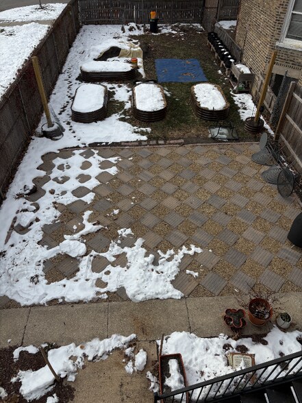 Building Photo - 3558 W Huron St