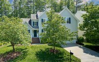 Building Photo - Spacious 4 bedroom home close to Southpoint! Available October 1st
