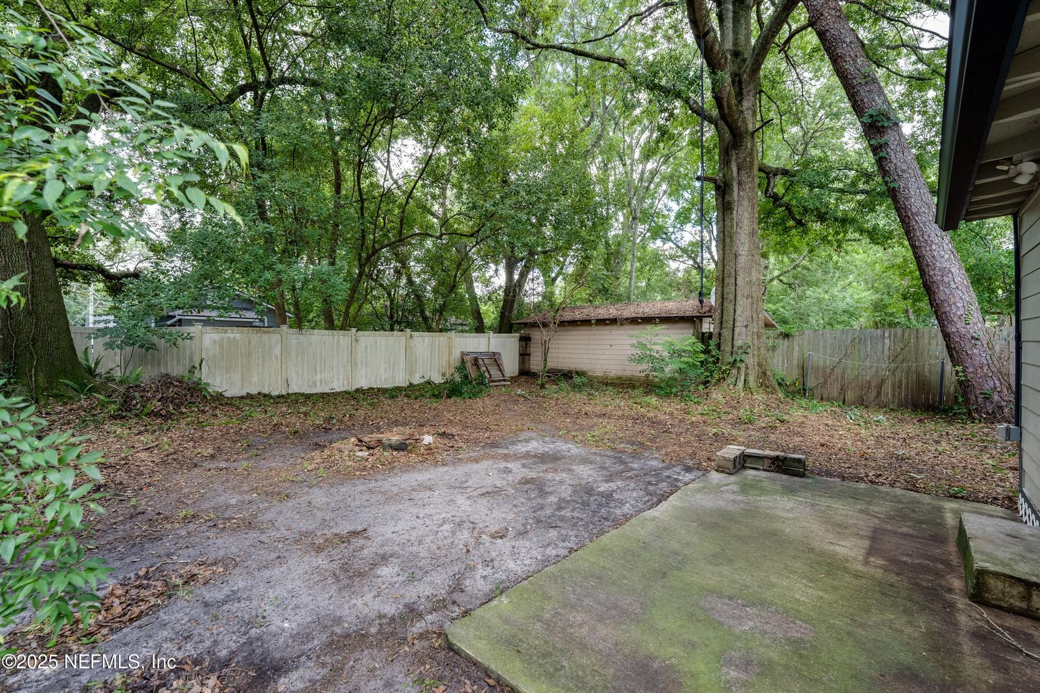 Building Photo - 3516 Myra St