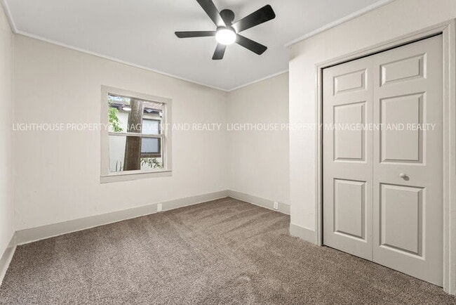 Building Photo - Newly Renovated 3 Bedroom Home with Screened Porch