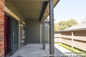 Building Photo - 9 Chapel Hill Cir