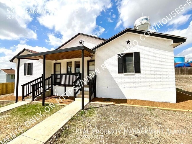 Building Photo - 509 Meadow Forge