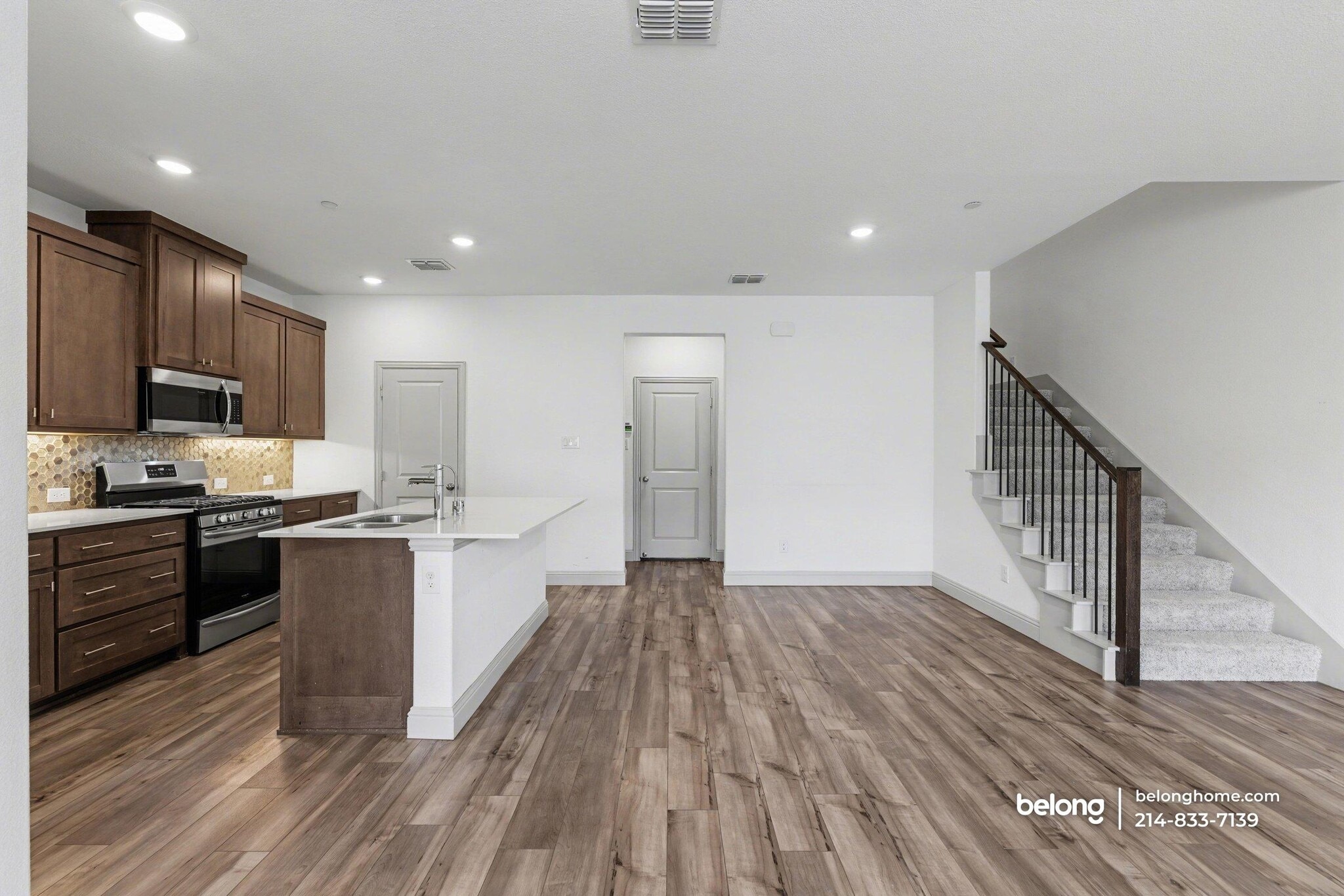 Building Photo - 12855 Leopold Trl