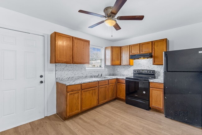 Building Photo - 418 Dr W. J. Hodge St