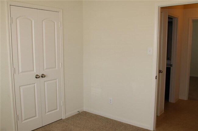 Building Photo - 13525 Franklin Pierce Cv