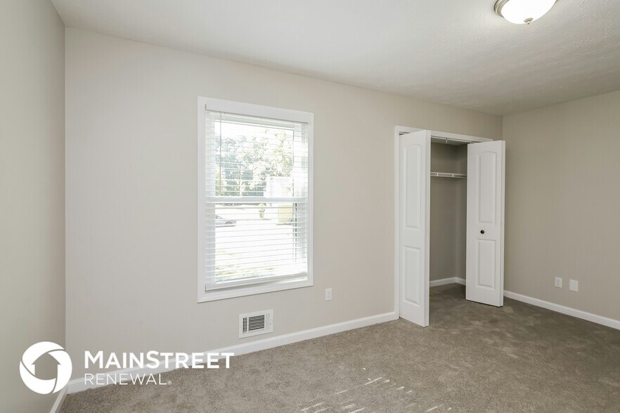 Building Photo - 1255 Taramore Dr