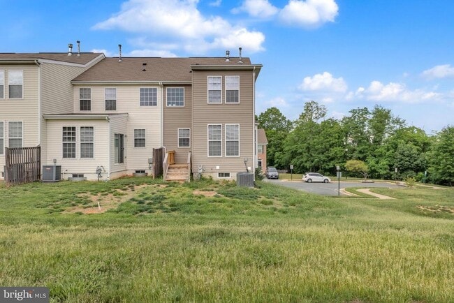 Building Photo - 130 Valdosta Dr