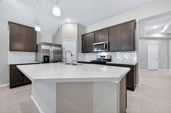 Building Photo - 20826 Wilde Redbud Trl