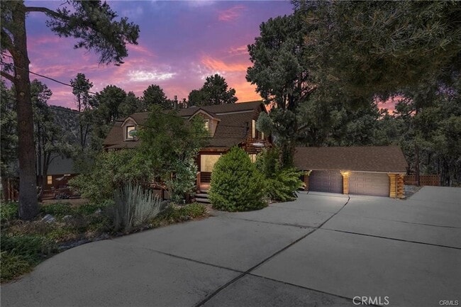 Building Photo - 2712 Tirol Dr