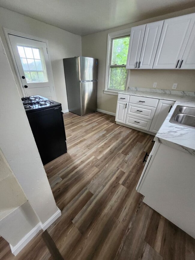 Building Photo - Charming 3BR 1BA home in Braddock