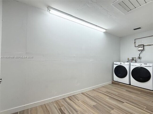 Building Photo - 12250 SW 2nd St