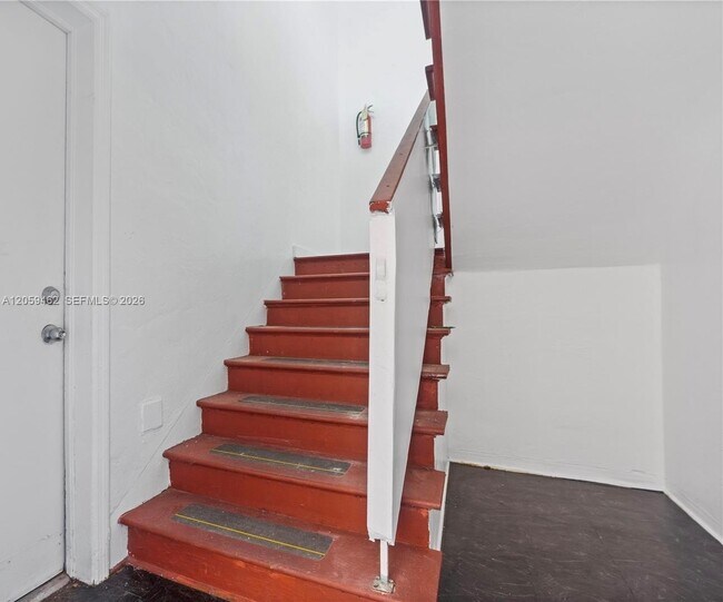 Building Photo - 744 85th St