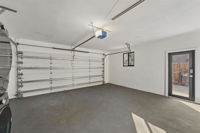 Building Photo - 7505 SW 167th St