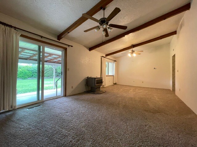 Building Photo - 14901 Eagle Dr