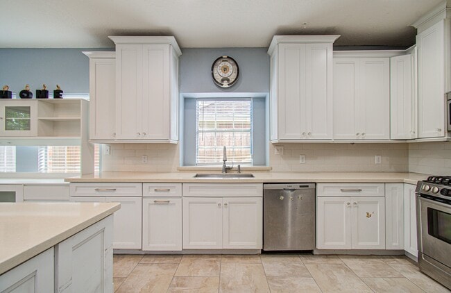 Building Photo - 3631 Sunset Meadows Dr