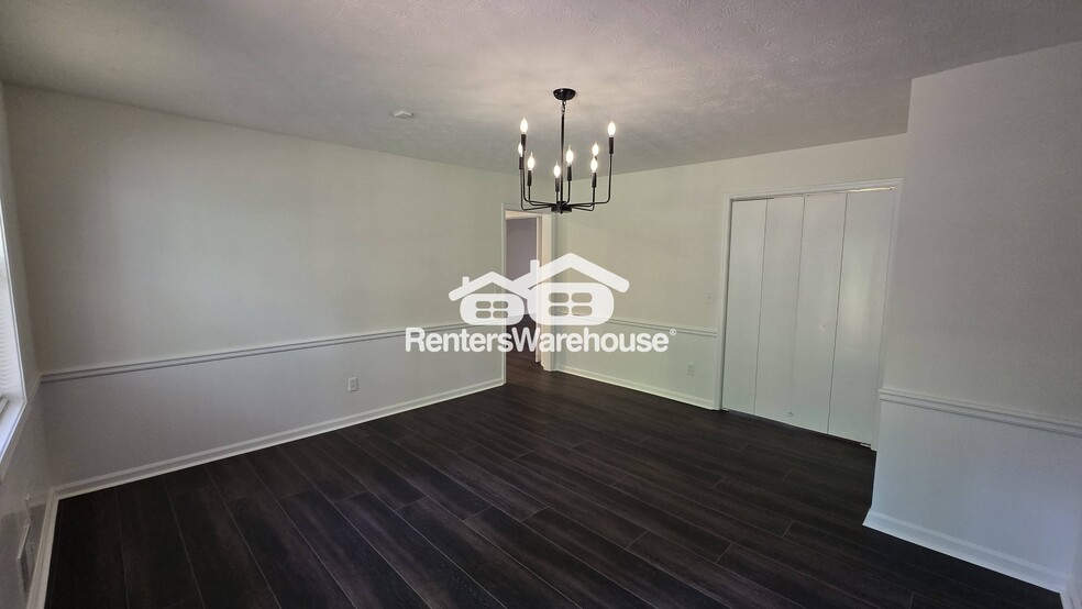 Building Photo - 5229 Rockbridge Dr