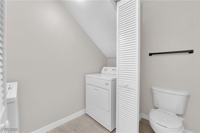 Building Photo - 8739 Villa Jeremiah Ln
