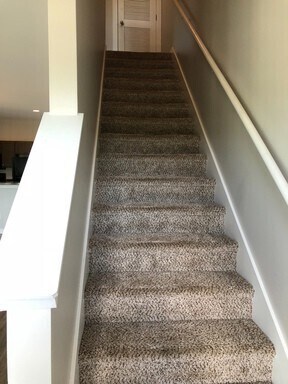 Building Photo - 2348 Zermatt Ave