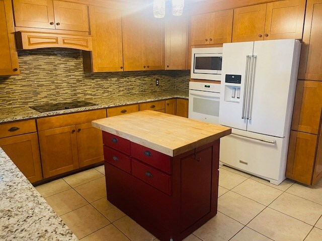 Building Photo - 401 E 56th St