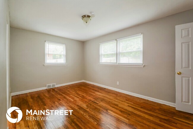 Building Photo - 1426 Faris Ave